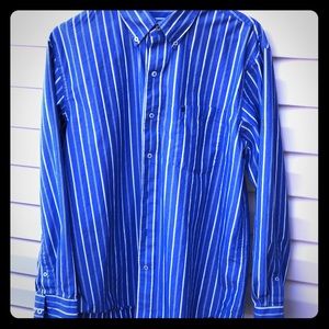 Men’s Casual LS Button down shirt 👔. Blue stripes